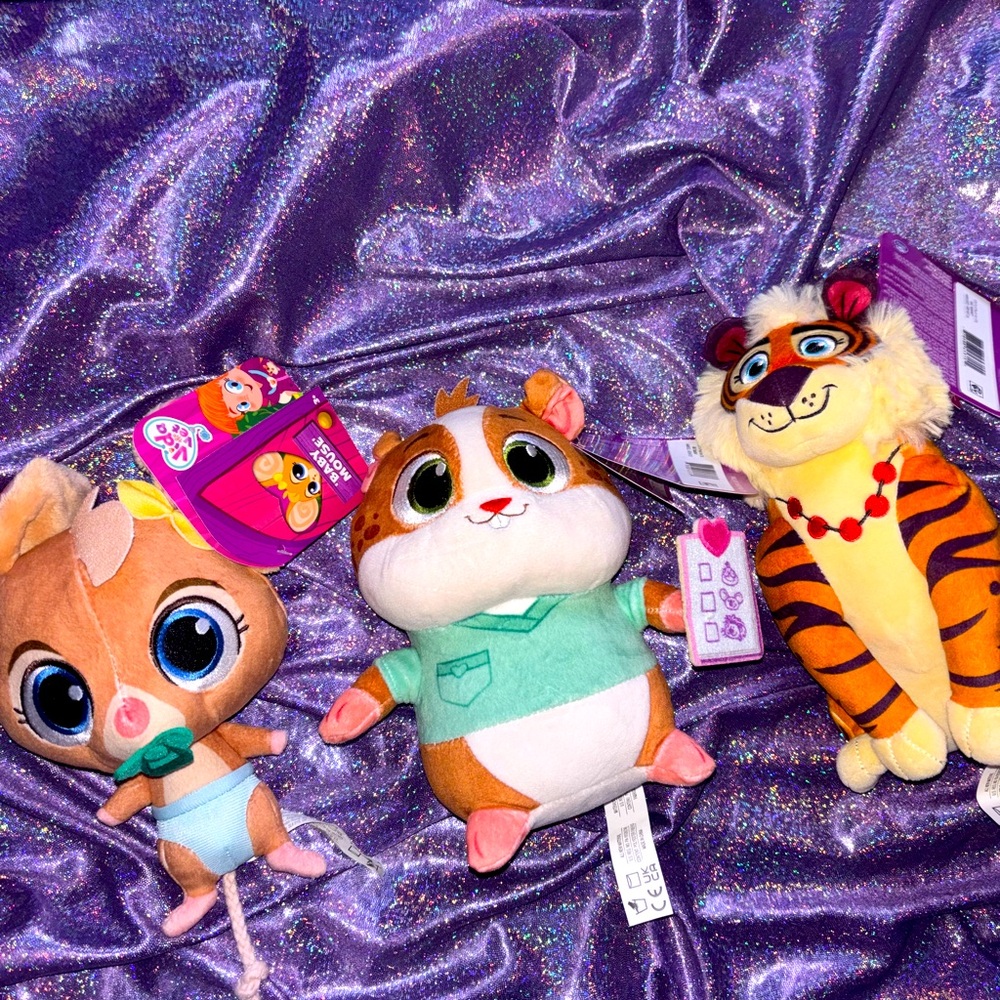 Vida The Vet Plush Set
